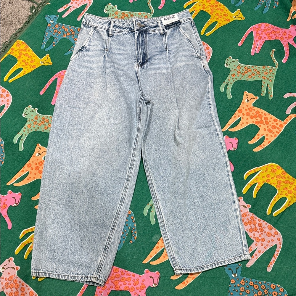 Nwt REWASH Súper High Rise Pleated Crop Light Blue Denim Jeans 7/28